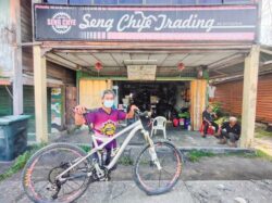 Kedai basikal di Chaah, Malaysia