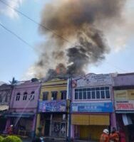 Kedai basikal di Jerantut, Malaysia