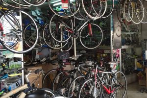 Kedai basikal di Kluang, Malaysia