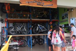 Kedai basikal di Kulai, Malaysia